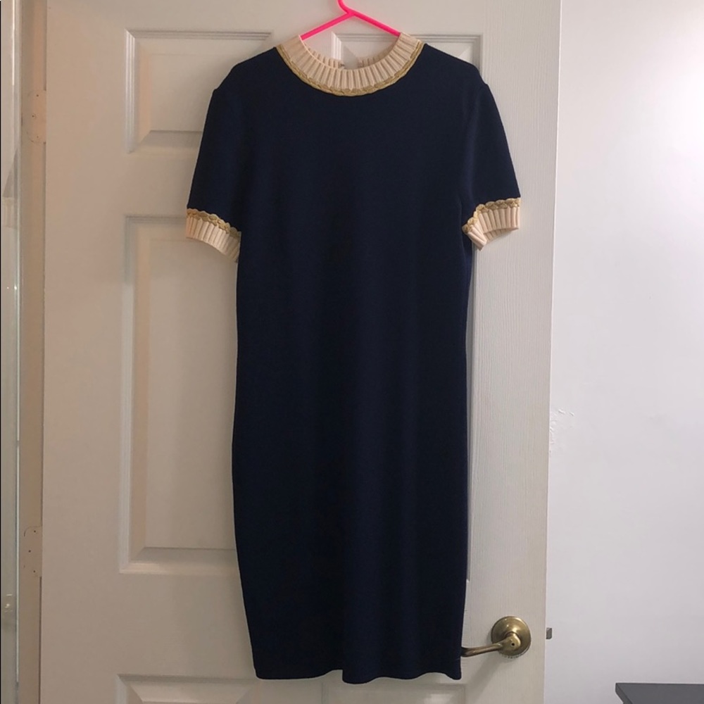 St John Wonderful condition sweater dress